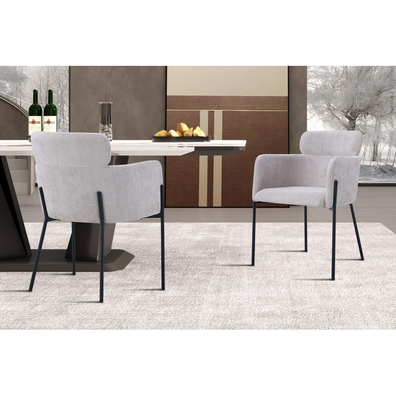 Chaise Naomi en tissu beige - Confort et élégance