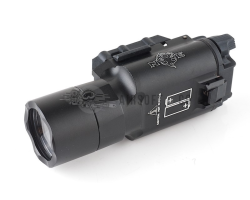 X300U - Éclairage puissant pour équipement sportif