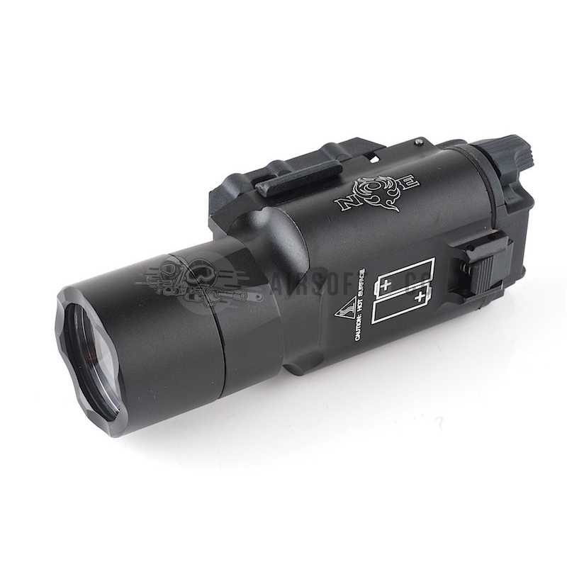 X300U - Éclairage puissant pour équipement sportif