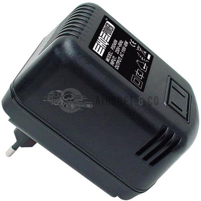 Convertisseur 220V AC / 110V AC - Accessoire Indispensable